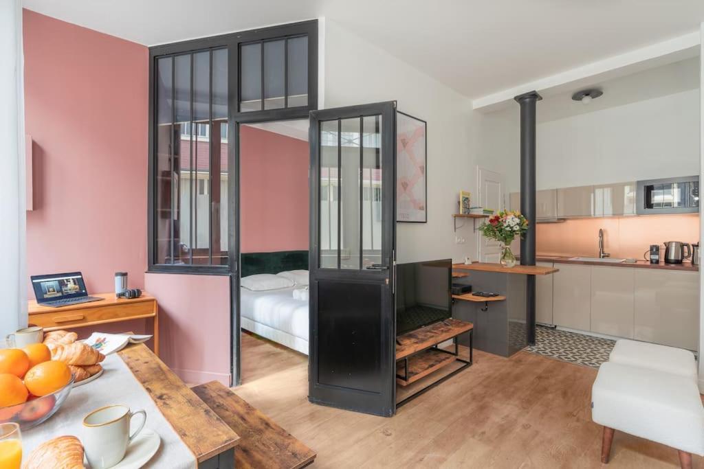 Appartement Magnifique Et Relaxant Avec Sauna Paris Luaran gambar